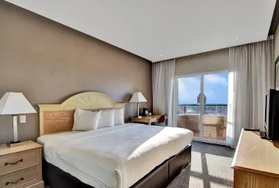 Everest Ciudad Victoria Hotels in 