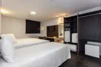 Travel Inn Hotels Caxias do Sul Các khách sạn gần Monte Carlo Bilhares LTDA