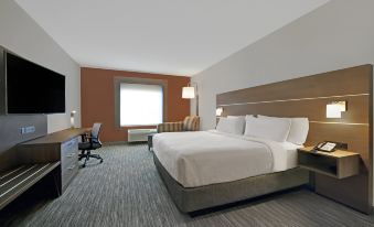 Holiday Inn Express & Suites Newport