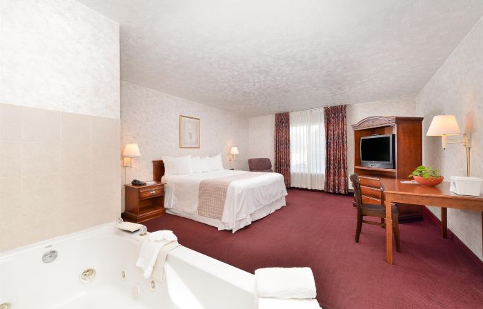 Americas Best Value Inn Austinburg