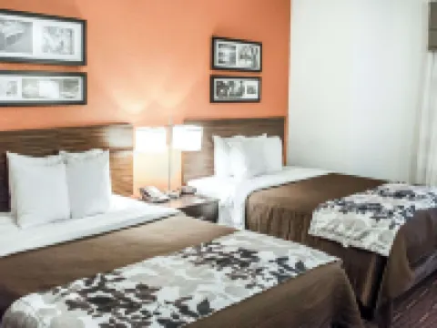 สลีปอินน์ โอฟอลลอน ใกล้ไอ-64 โรงแรมในSt. Clair County