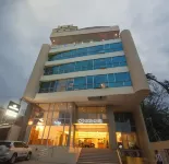 NS Royal Hotel - 2-Star