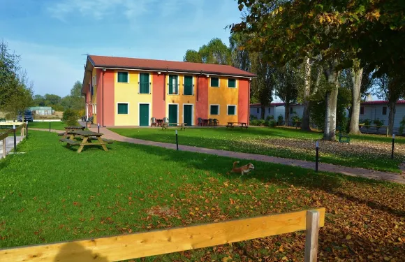 普拉達爾卡農莊酒店