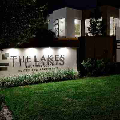 The Lakes Boutique Lodge Hotel Exterior