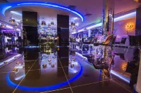 Adams Beach Hotel & Spa Deluxe Wing – Adults Only Hotels in Sotira