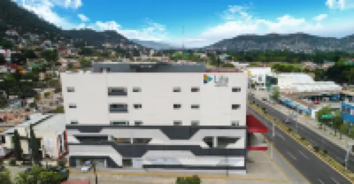 Life Hotel โรงแรมใน