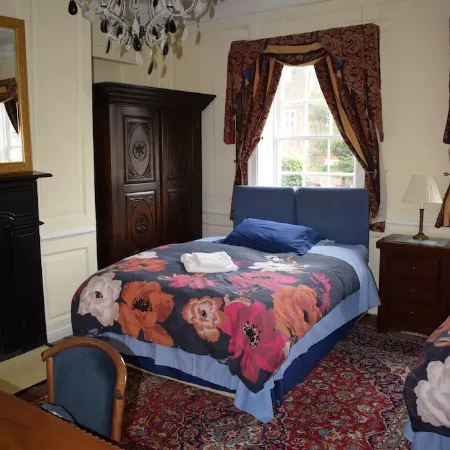 Harmondsworth Hall
