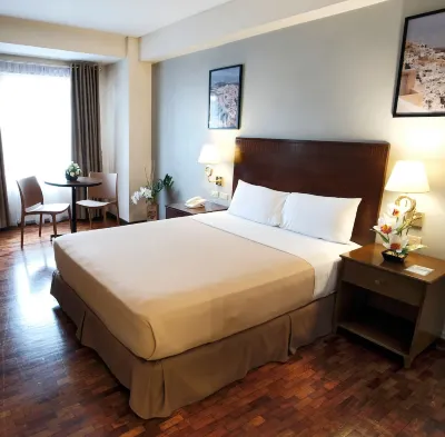 Fersal Hotel Kalayaan Hotels near Holy Family Sub-Parish - Violago Homes Parkwood Hills Chape