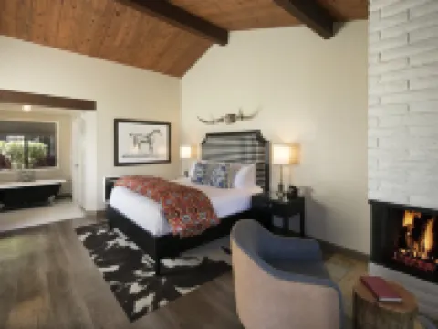 Oceanpoint Ranch Hotels near Cambria, California