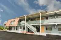 Econo Lodge White Pine Morristown I-81 & I-40 Split - 2 звезды