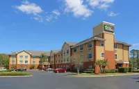 美國長住飯店套房-聖彼得堡-清水灣-行政路 佛德峽谷住宿飯店
