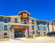 My Place Hotel-Davenport/Quad Cities, IA Hotels near Walnut Center