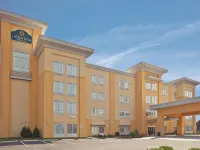 La Quinta Inn & Suites by Wyndham Columbus - Edinburgh