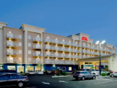 แฮมป์ตัน อินน์แอนด์สวีทส์ โอเชียนซิตี้/ศูนย์การประชุมเบย์ฟรอนท์ โรงแรมในโอเชียนซิตี้