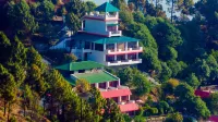 Blue Pine Resort Отели в г. Лансдаун