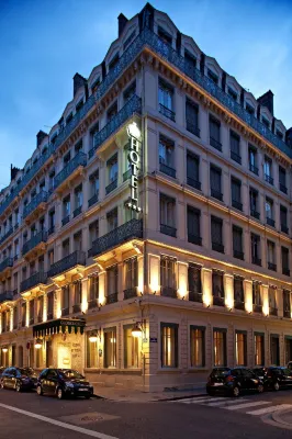 Globe Et Cecil Hotels in Lyon