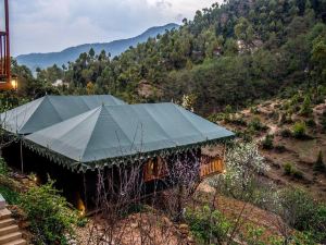 Evaan Resorts the Foliage Mukteshwar