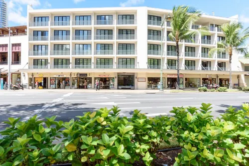 Polynesian Residences Waikiki Beach
