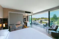 AC Hotel by Marriott Palo Alto Hotel dekat Palo Alto Research Center (PARC)