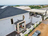 Beniks Courtyard Hotel
