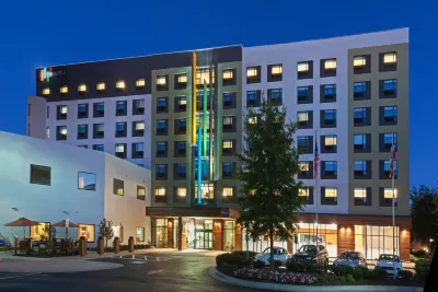 Even Hotel Rockville - Washington DC Area Отели рядом с достопримечательностью «Парк Слиго Авеню Нейборхуд»