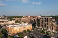 Homewood Suites by Hilton Rochester Mayo Clinic Area/ Saint Marys فنادق في روتشستر