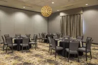 Hilton Garden Inn Pittsburgh Airport - breakfast
