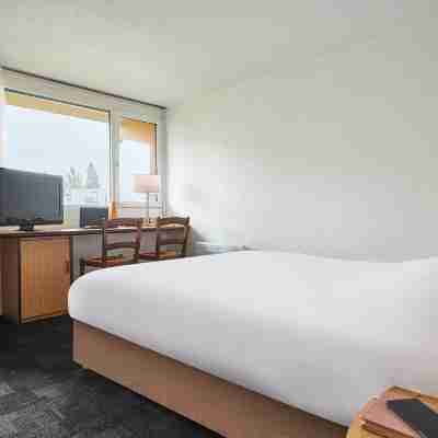Kyriad Direct Evreux Rooms