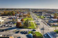 Suburban Studios Mentor - Cleveland Northeast Hotels in Willoughby