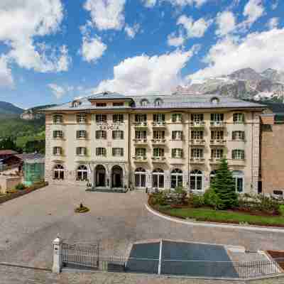 Grand Hotel Savoia Cortina D’Ampezzo, A Radisson Collection Hotel Hotel Exterior
