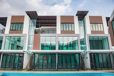 Hermitage Boutique House Hotels in Tupai