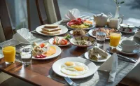Kuwait Grand Hotel - breakfast