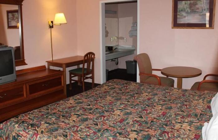 Andrew Johnson Inn