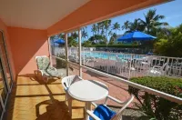 Breezy Palms Resort - إطلالة على البحر