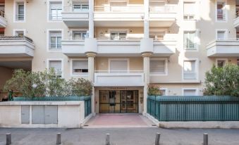 Nice Booking le Kappas Balcon Vue Mer