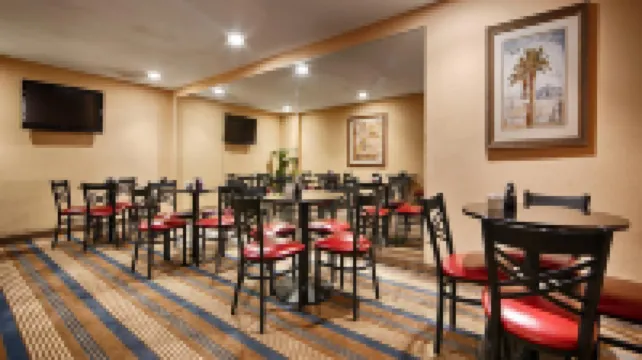 Best Western Desert Villa Inn