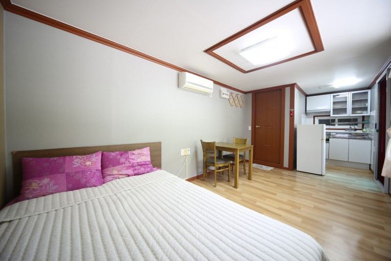 1. 천상데미펜션..