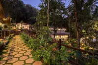 Stone Wood Nature Resort, Gokarna Hotels near sharavati river backwater boating point