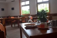 Hotel Bike & Hike - breakfast