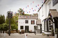 The Carden Arms Hotels in Malpas