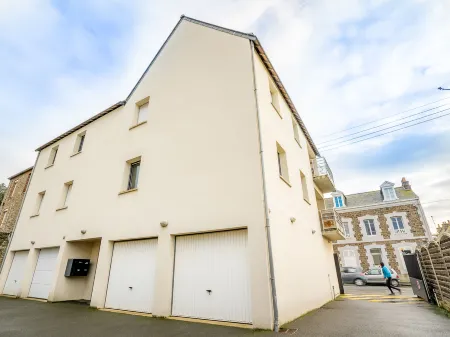 Clos Schuman Отели рядом с достопримечательностью «Сен-Мало»