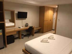 The Royal Ville Hotel Kabinburi