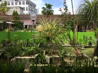 Hotel Martani Отели в г. Parit