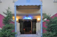 Hotel la Meridiana Các khách sạn gần Oratorio del Santissimo Crocifisso della Grotta