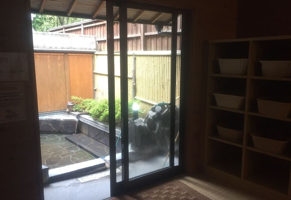 유후인 료칸 복도