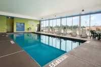 Holiday Inn Express & Suites FLORENCE I-95 @ HWY 327 by IHG - Pools