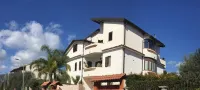 Marty Luxury B&B فنادق في بيديمونتي إتنيو