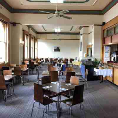 Royal Hotel Dining/Meeting Rooms