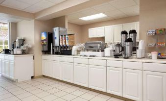 Super 8 by Wyndham Cherokee