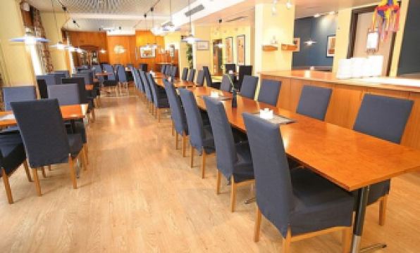 1. 호텔 사보이 마..